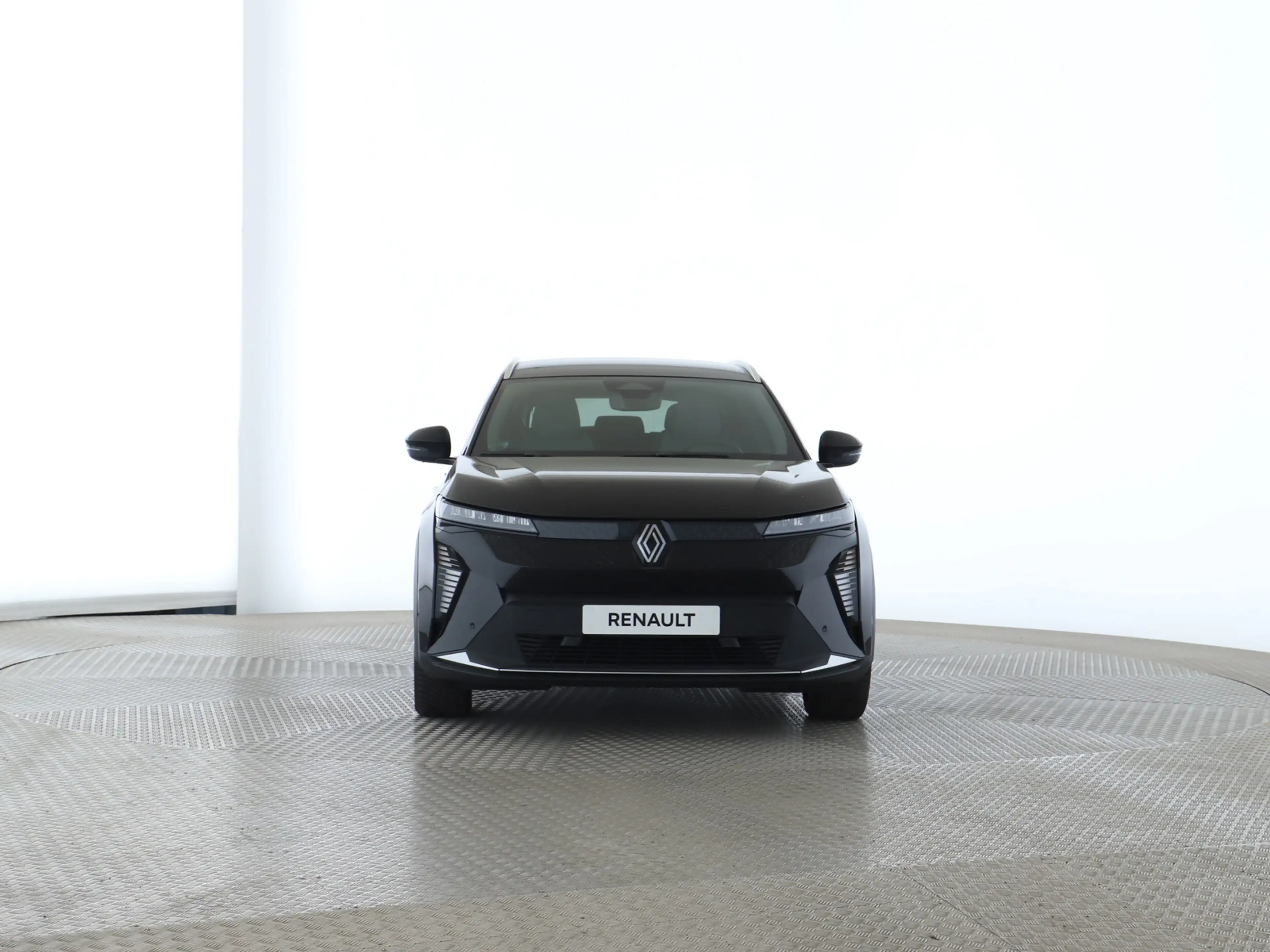Renault Scenic Techno 220 Long Range PDC — photo 10