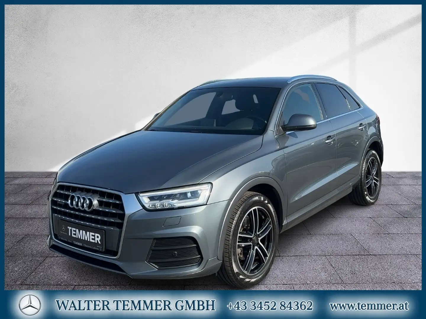 Audi Q3 2,0 TDI Sport quattro LED Navi PDC SHZ Grau - 1