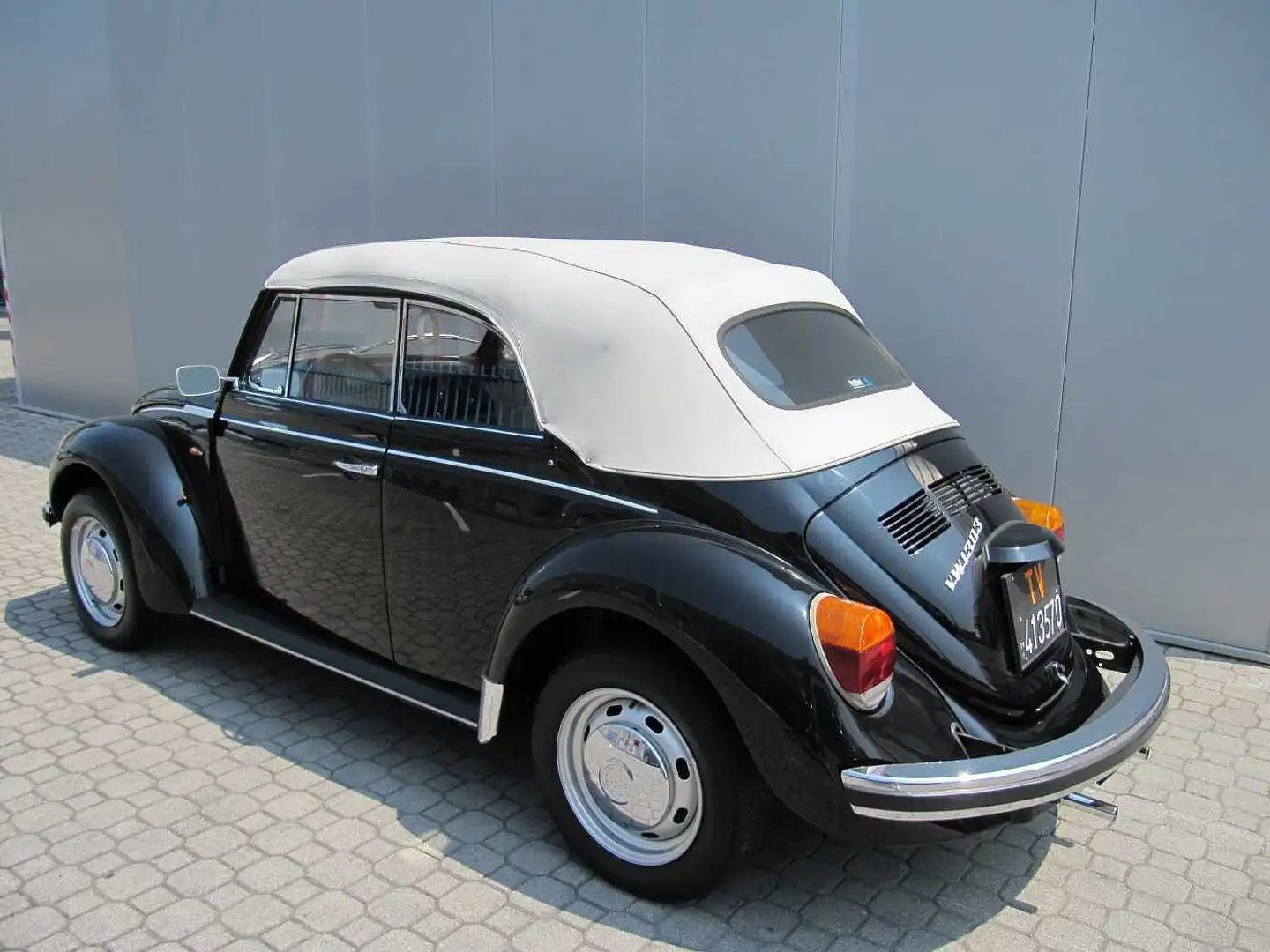 Volkswagen MAGGIOLONE CABRIO 1303 Black - 2