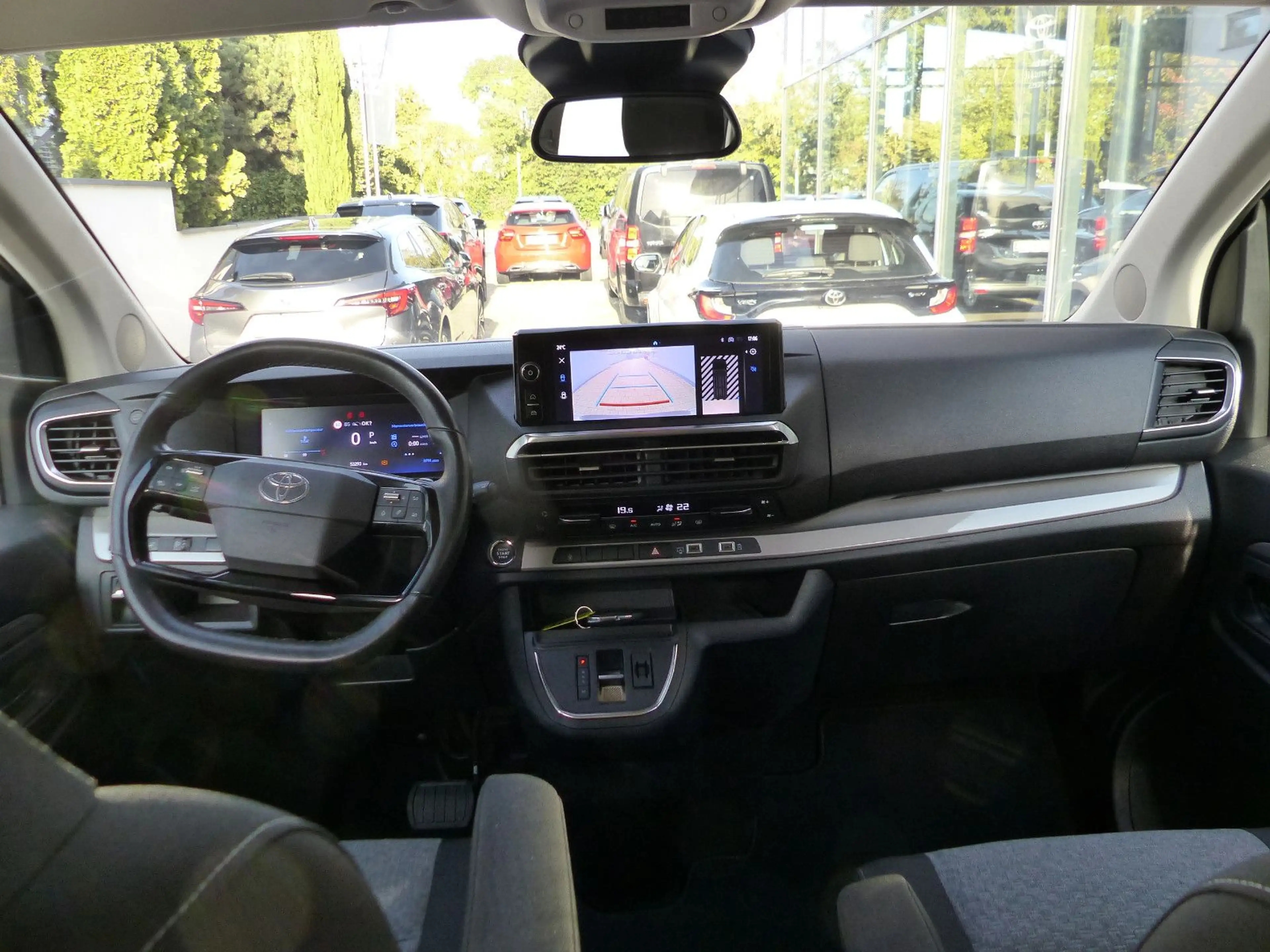 Toyota Proace Verso 2.0D Autom. L2 Navi 8-Si. 2xSchiebe — photo 9
