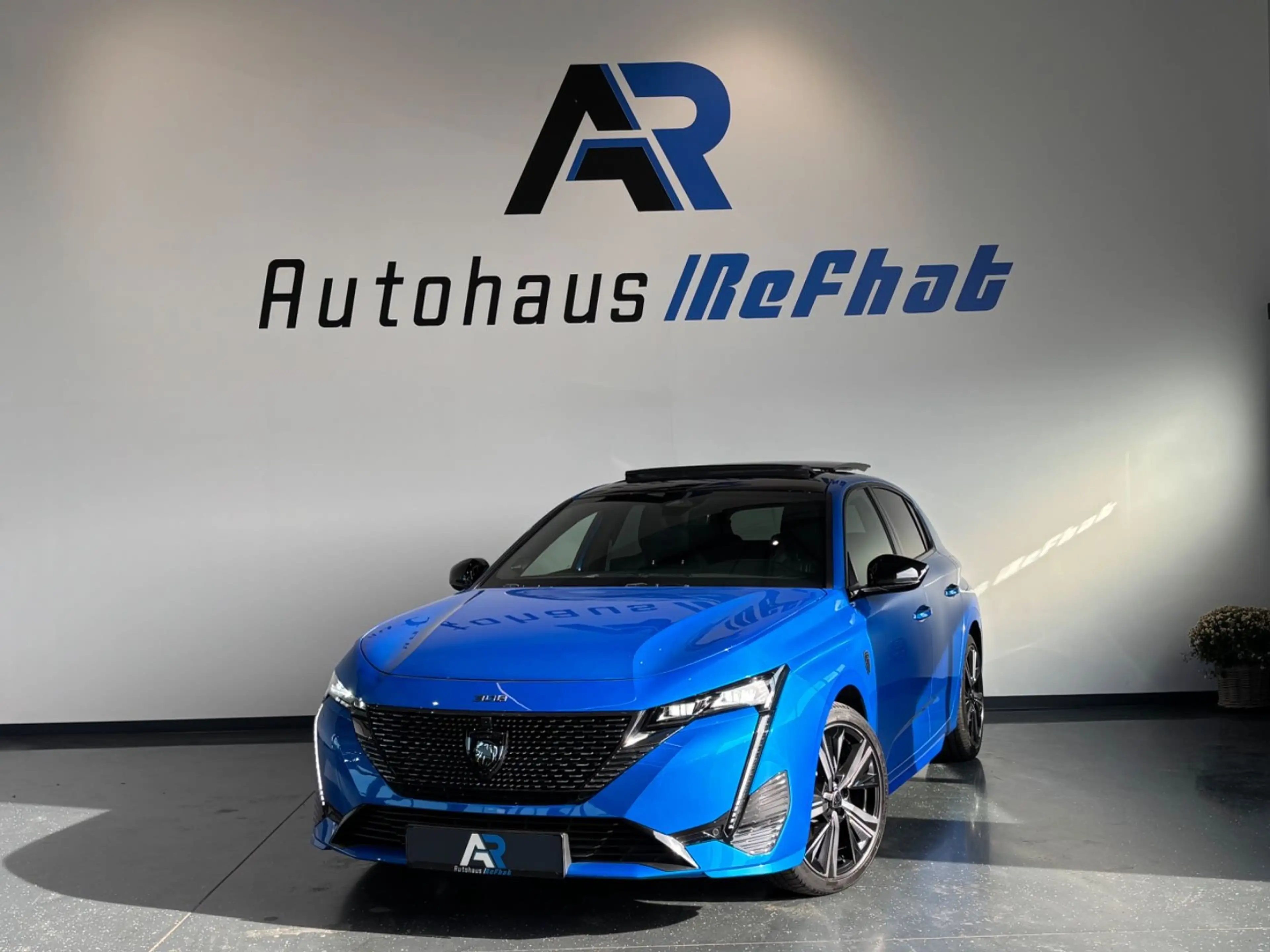 Peugeot 308 Hybrid 225 GT Pack*PANO*MEMORY*ACC*LEDER*DIG