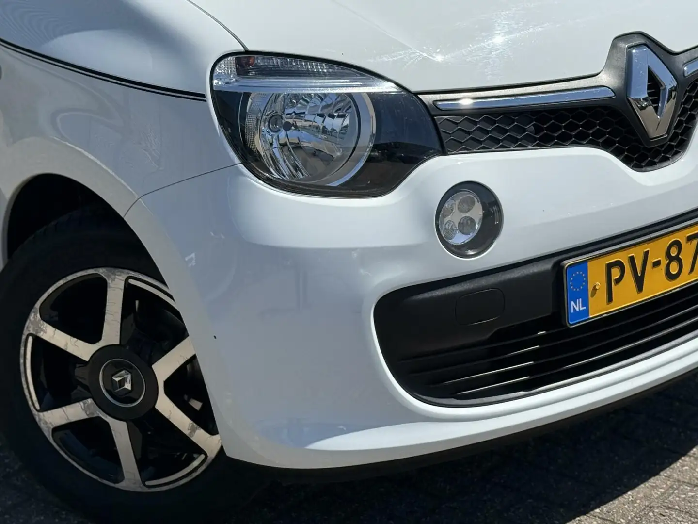 Renault Twingo 1.0 SCe Limited BJ`17 NAP NL Airco Elekpakket Білий - 2