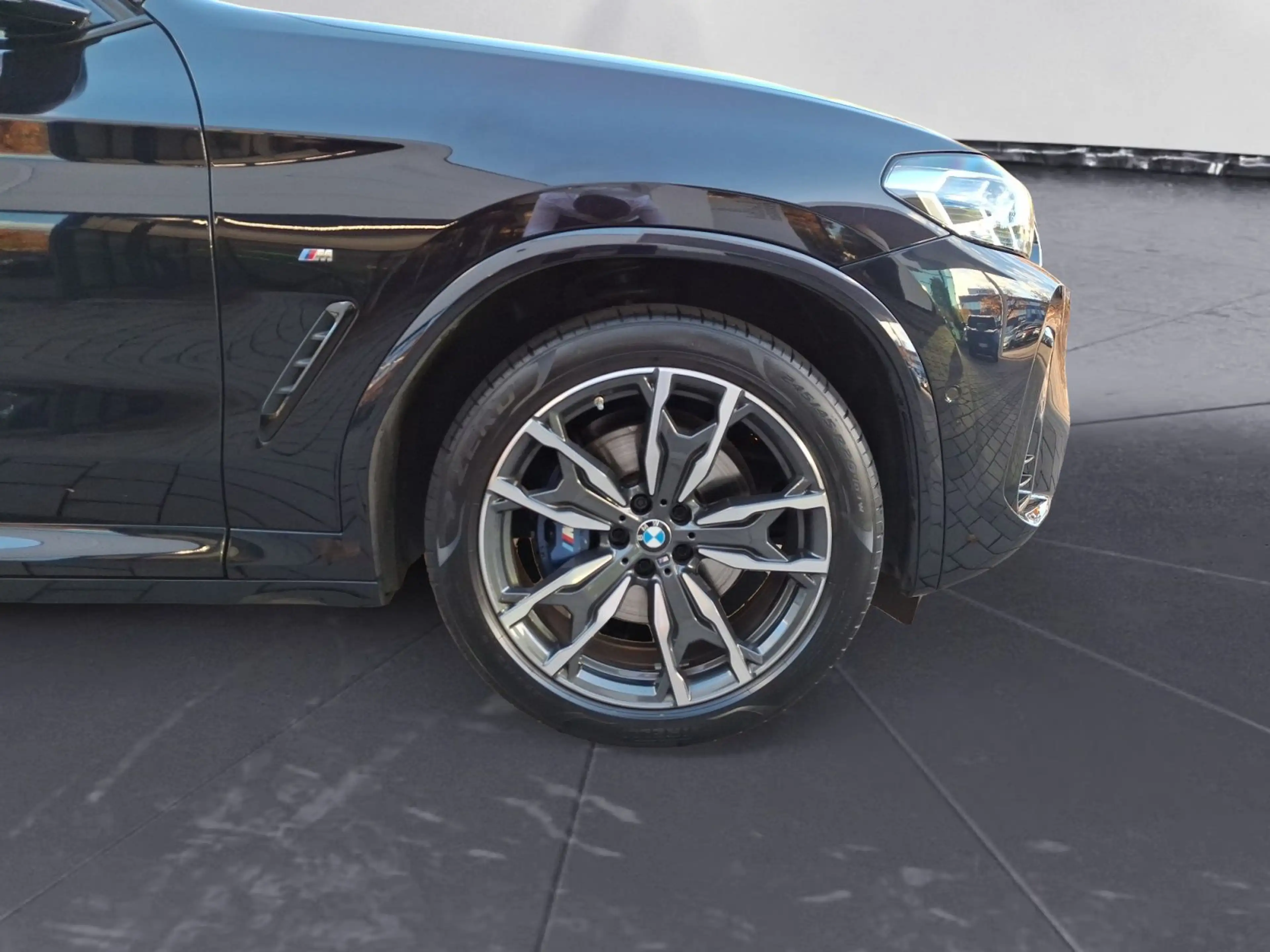 BMW X4 M i — photo 8
