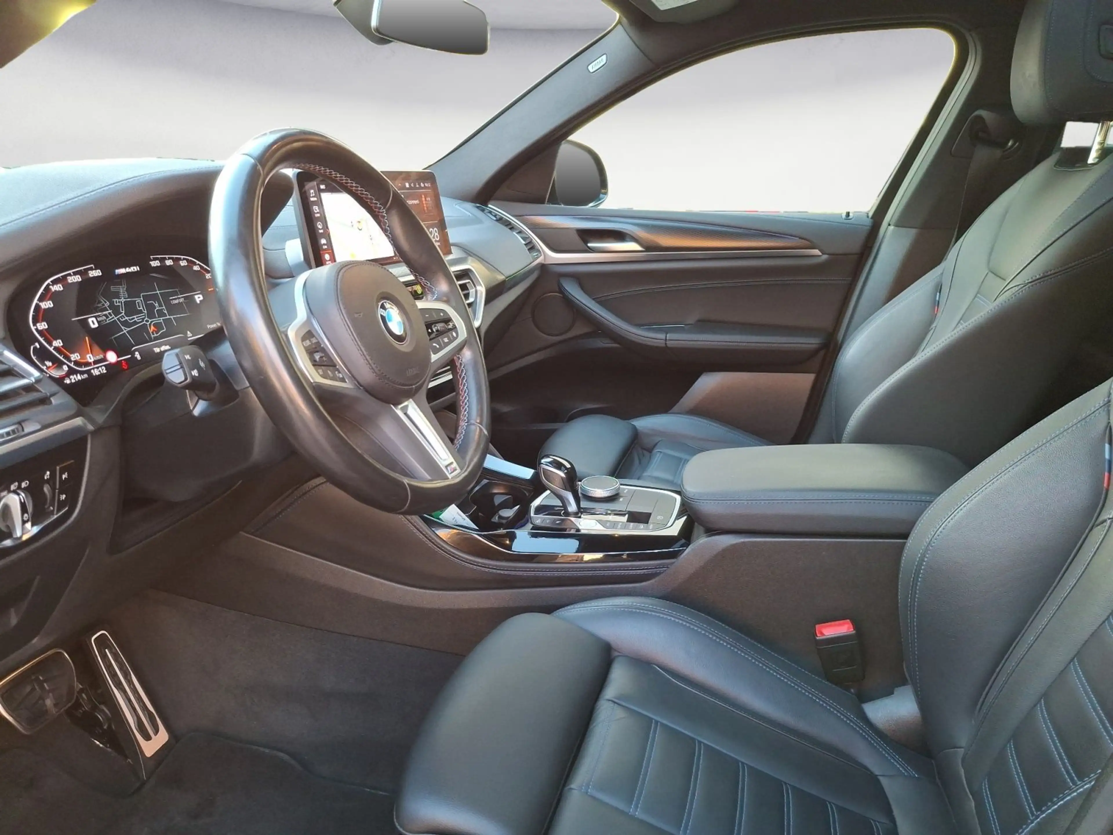 BMW X4 M i — photo 12