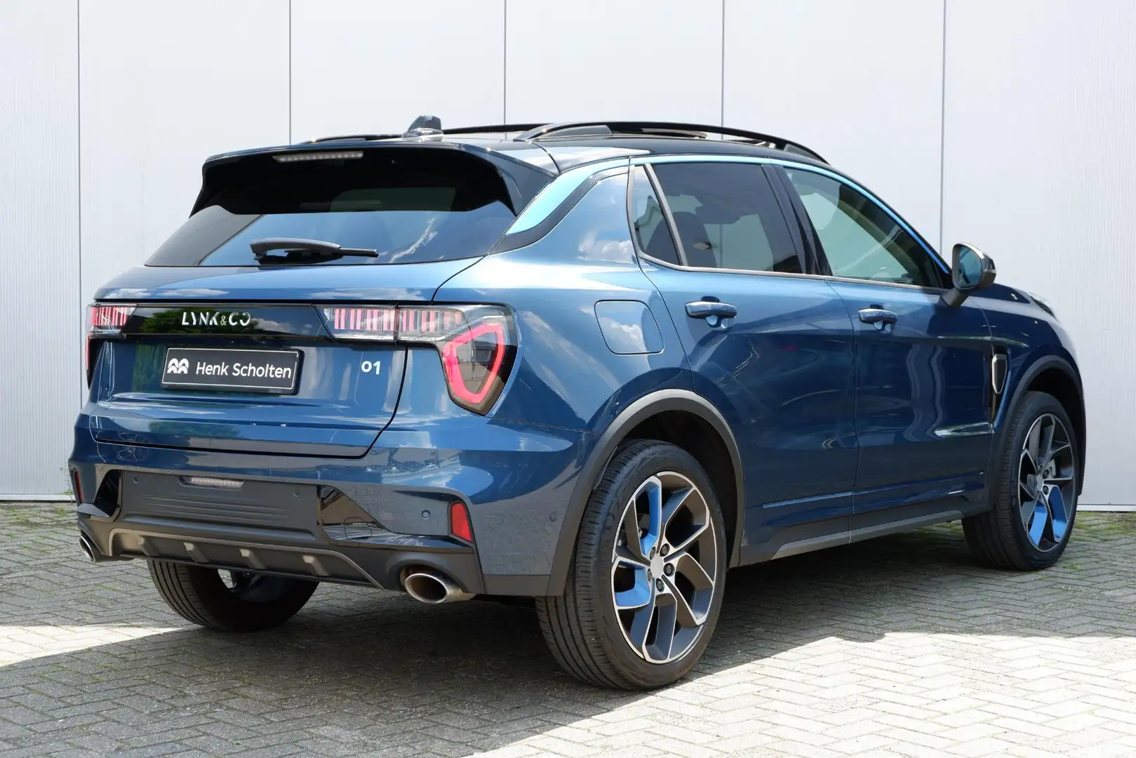 Lynk & Co 01 AUT7 261PK Plug-in Hybrid | Panoramisch Schuif-/Ka Blauw - 2