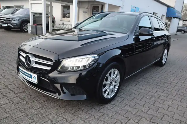 Mercedes-Benz C 200 C 200 d T 9G-TRONIC|NAVI|DISTRONIC|LED|SHZG|