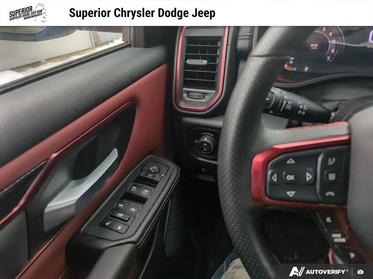 RAM 1500 снимка RAM 1500
