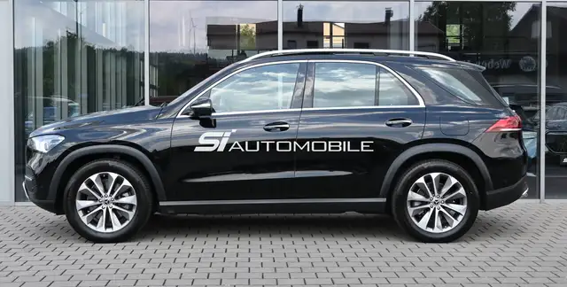 Mercedes-Benz Gle view 2