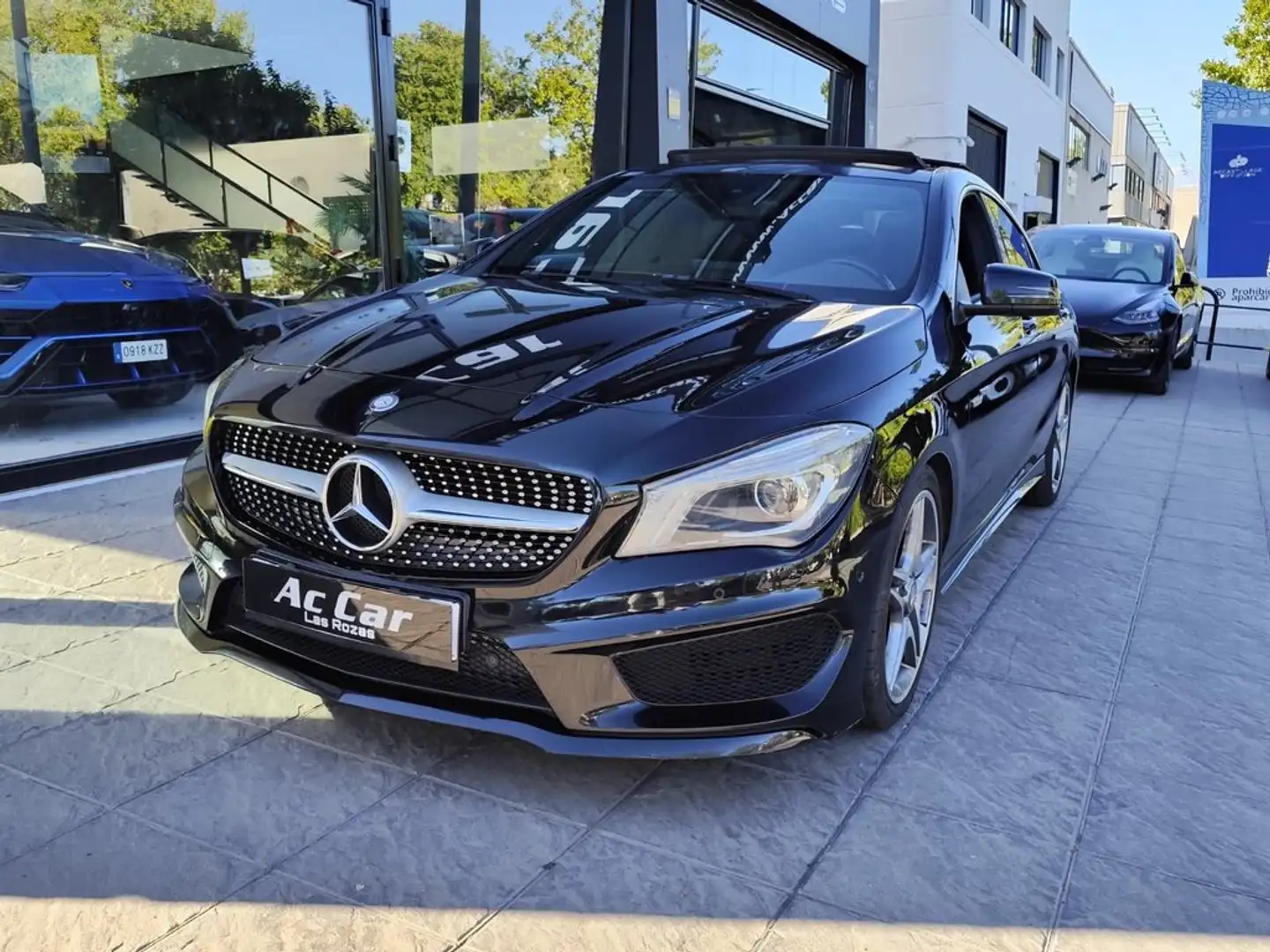 Mercedes-Benz CLA 200 d AMG Line Negro - 2