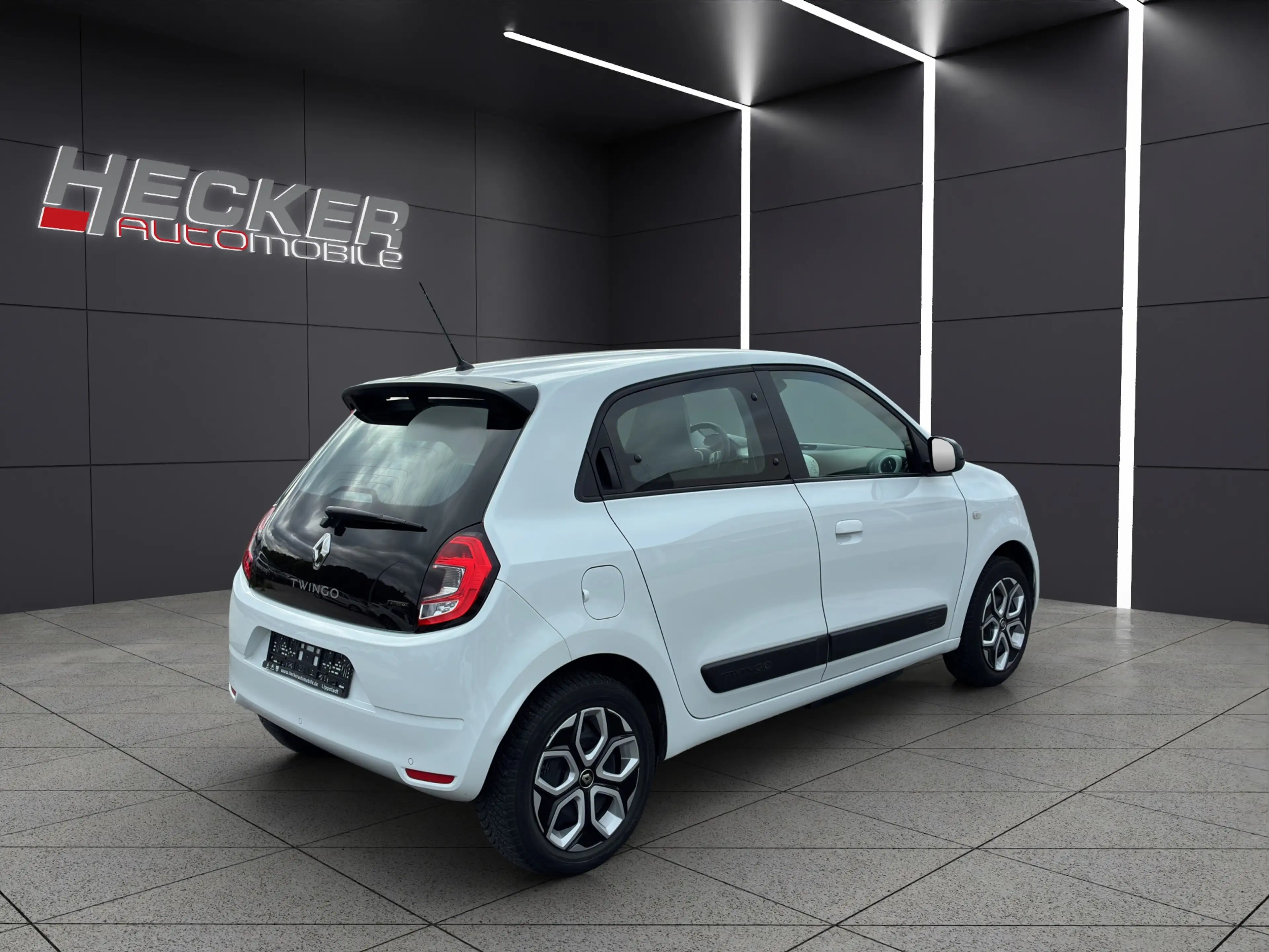Renault Twingo Equilibre E-TECH Electric — photo 6
