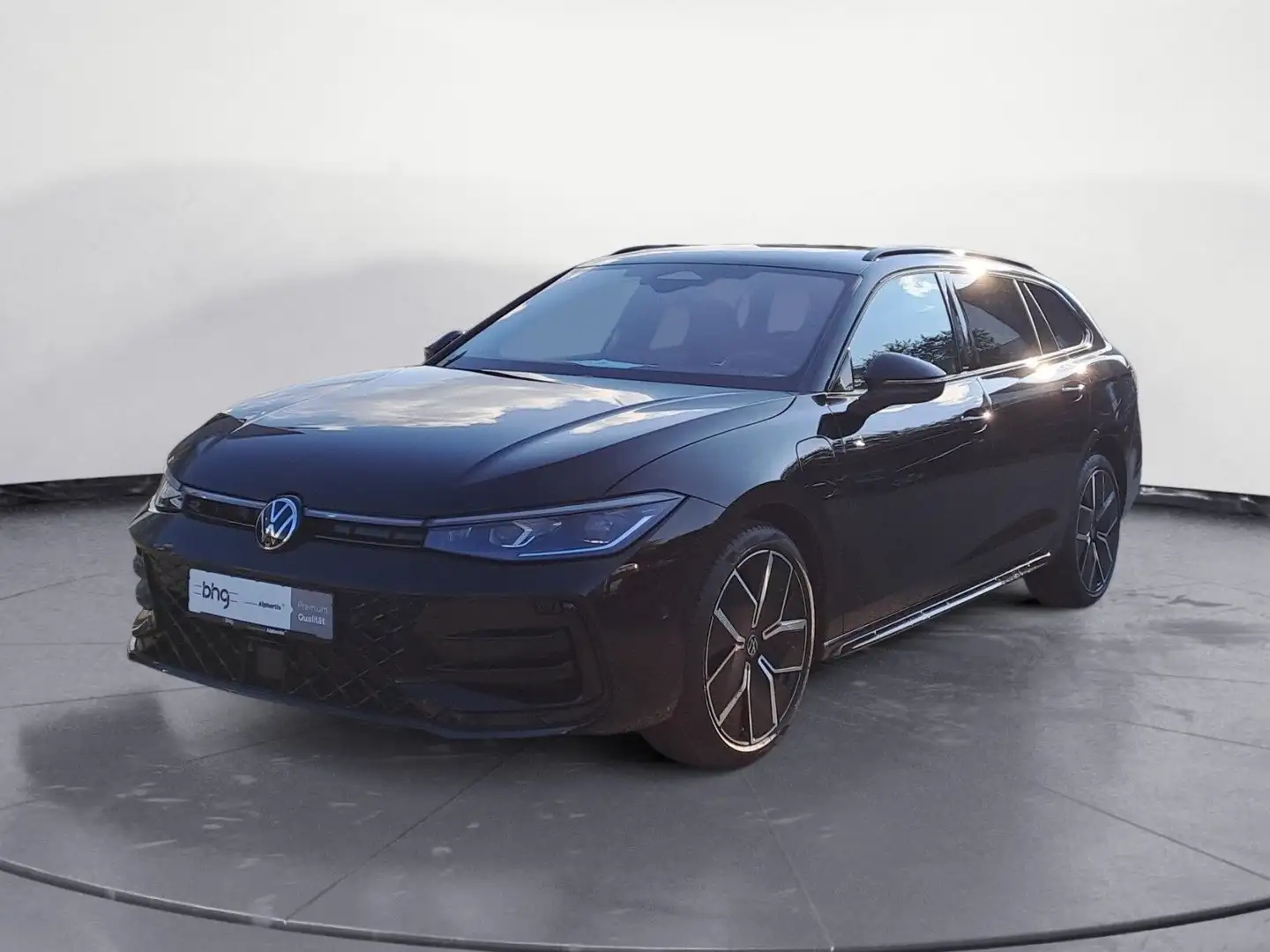 Volkswagen Passat Variant 1.5 e-Hybrid OPF DSG R-Line Schwarz - 2