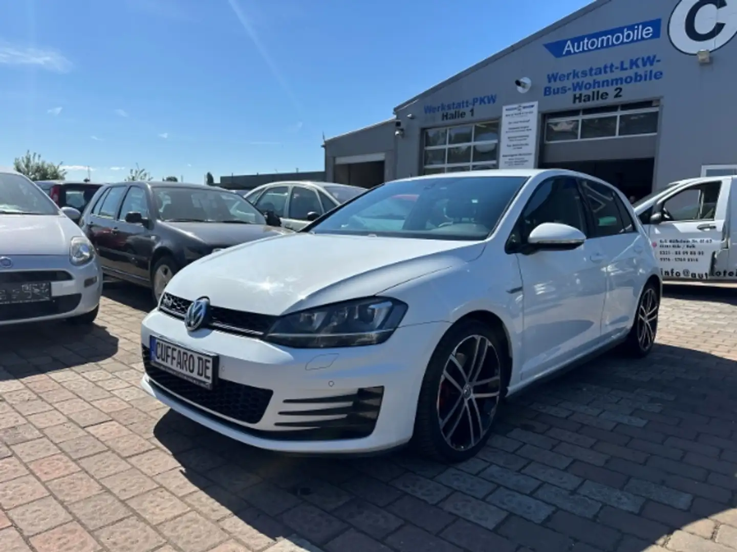 Volkswagen Golf VII GTD BMT 2.0 TDI Start-Stopp StandHZG Navi Bi-X Weiß - 2
