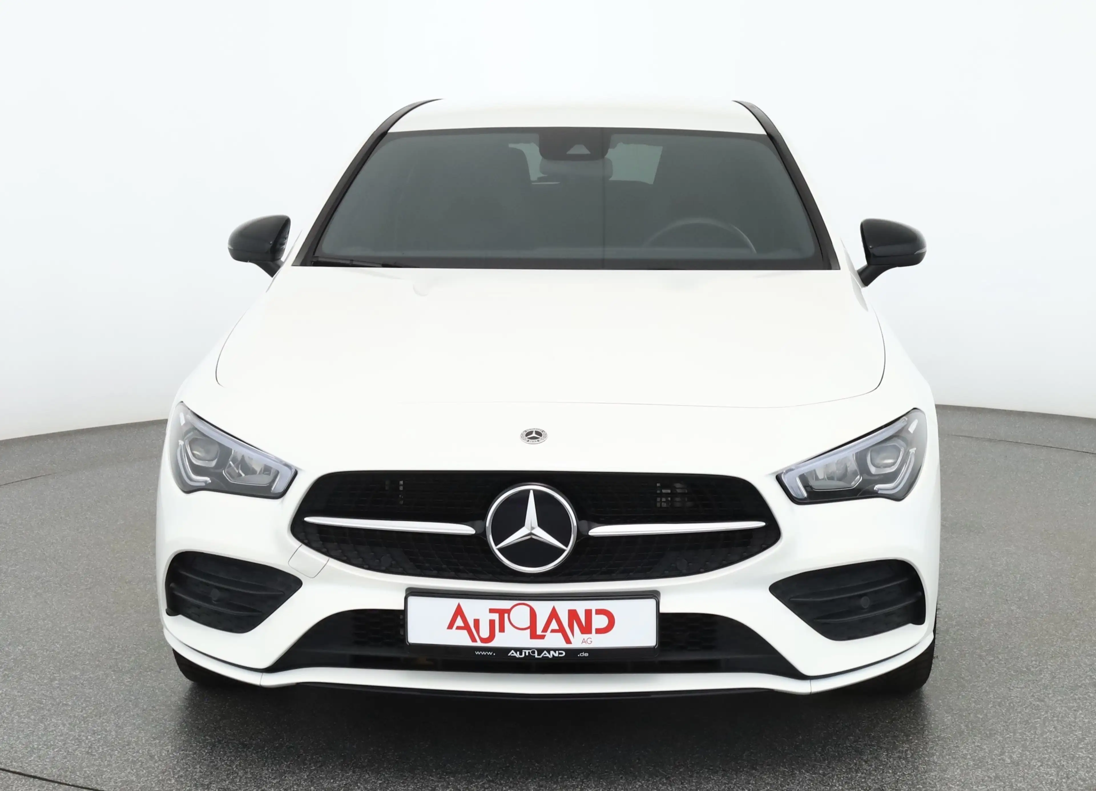 Mercedes-Benz CLA 250 e SB AMG Line LED Navi Sitzheizung PDC — photo 8