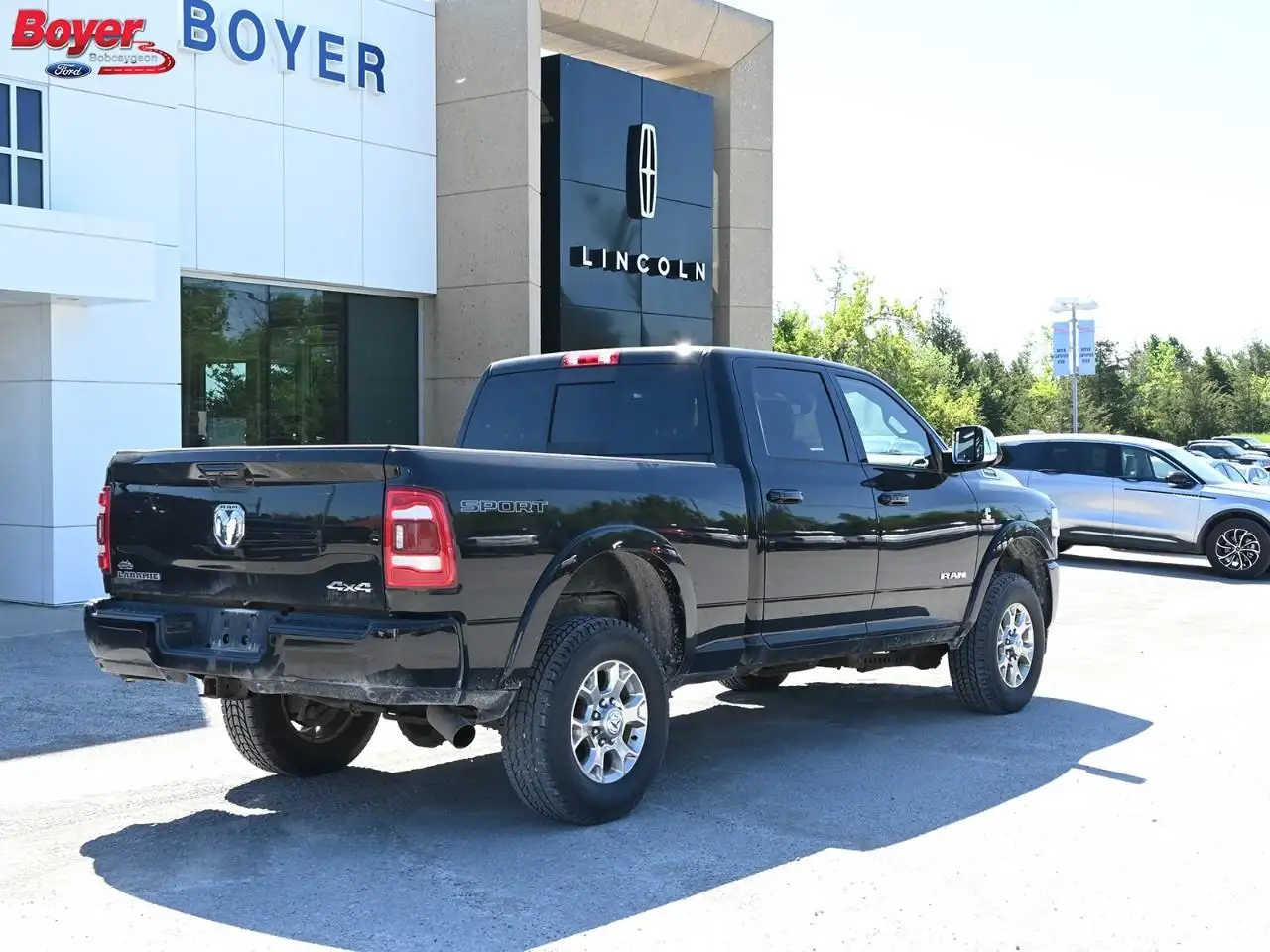 RAM 2500 снимка RAM 2500