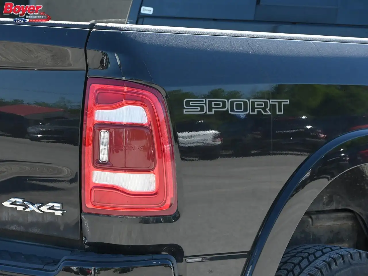 RAM 2500 снимка RAM 2500