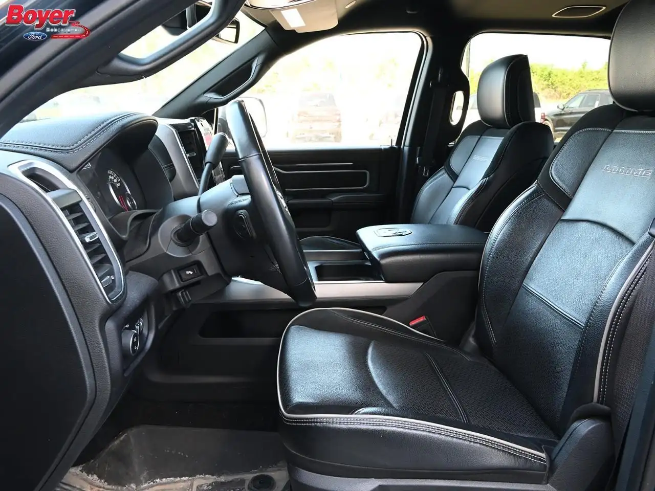 RAM 2500 снимка RAM 2500