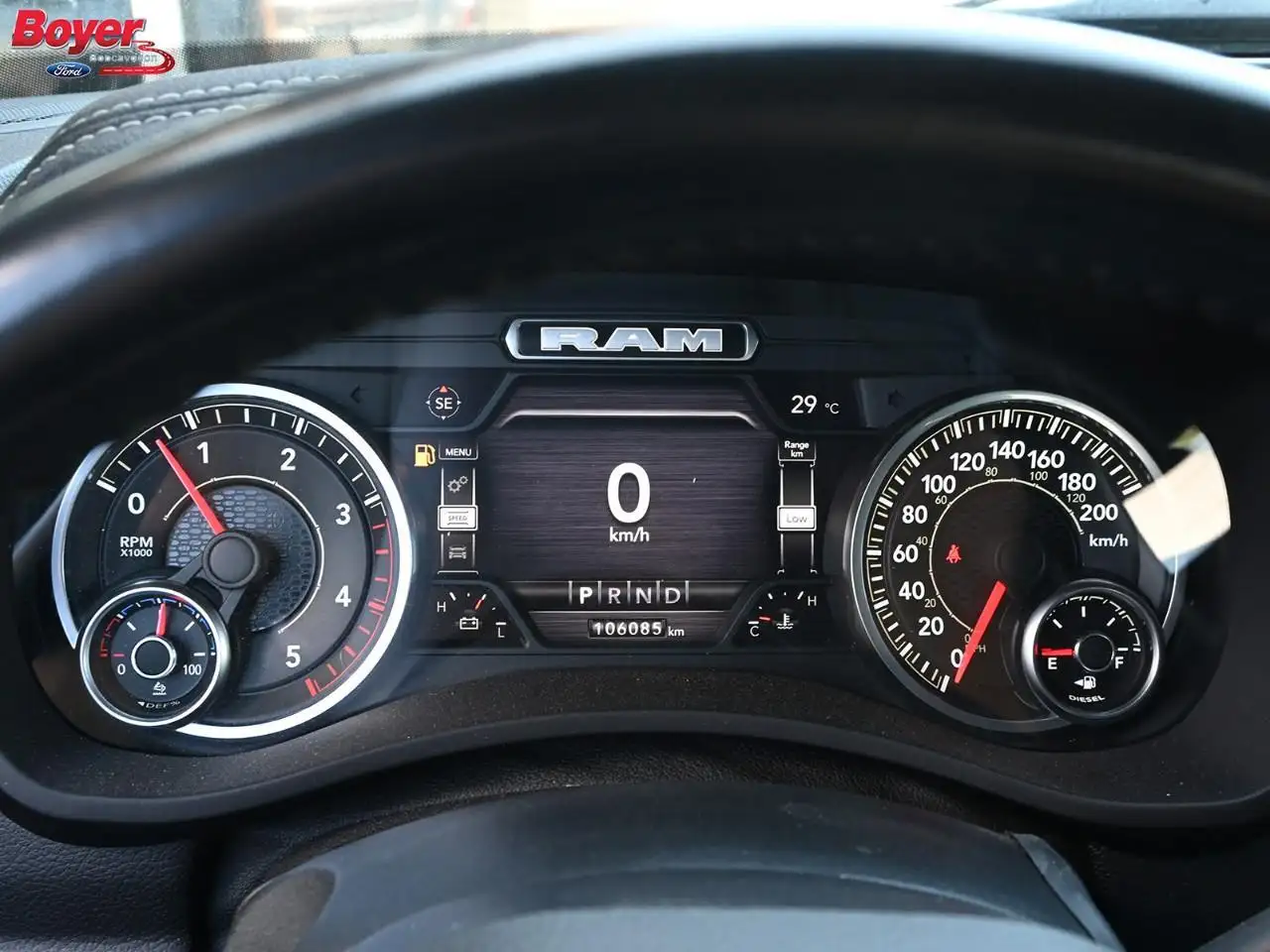 RAM 2500 снимка RAM 2500