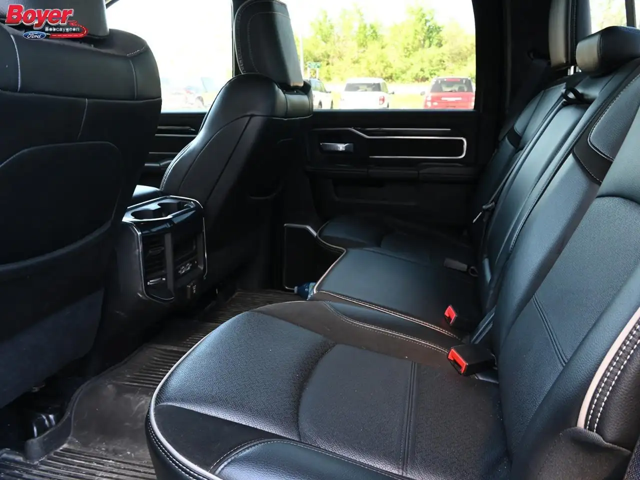RAM 2500 снимка RAM 2500