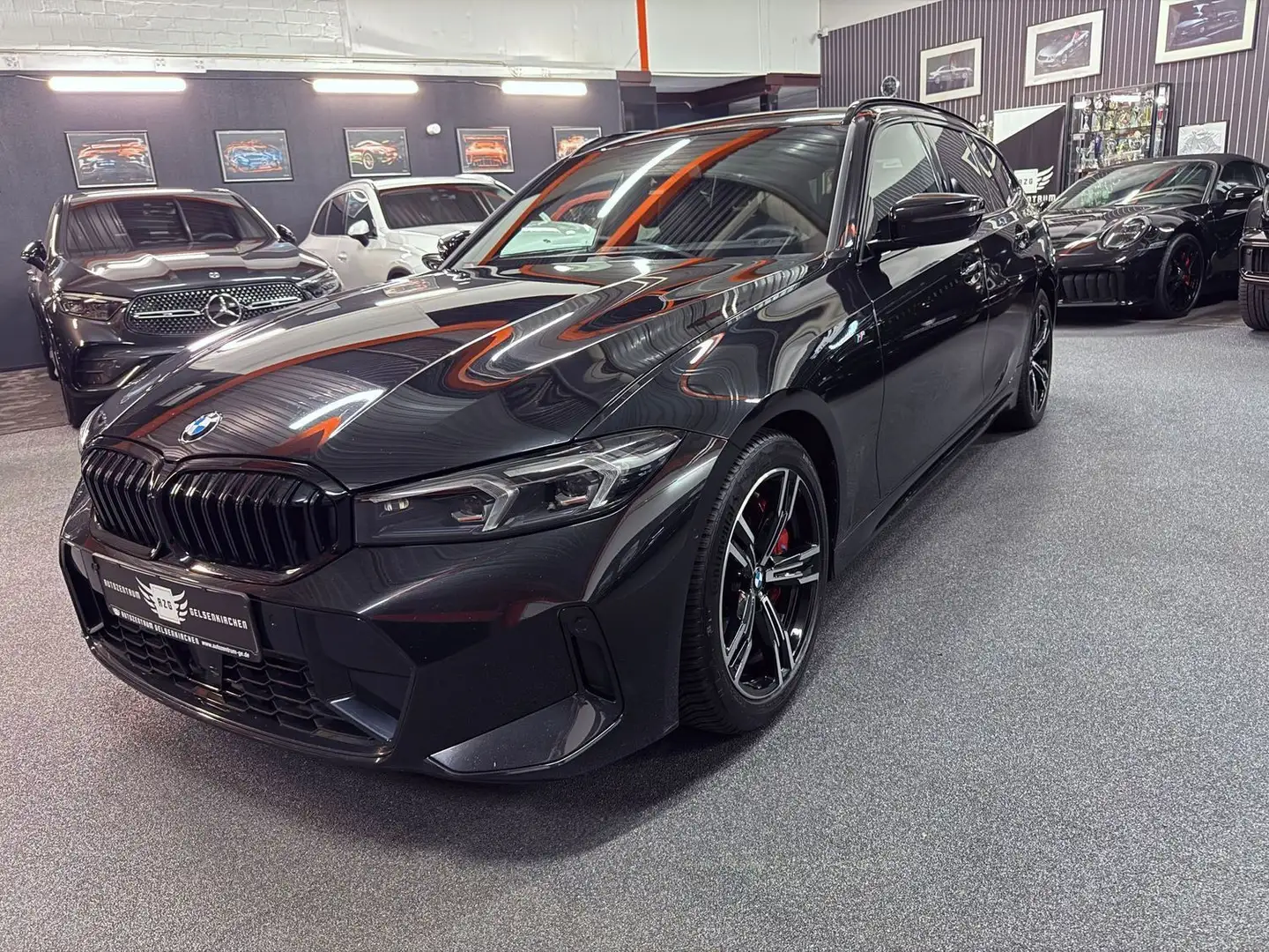 BMW 330 d touring M Sport PRO AERO/ACC/HUD/AHK/LED/L Schwarz - 1