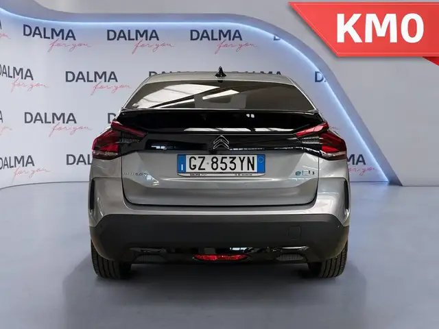 Citroen C4 view 4