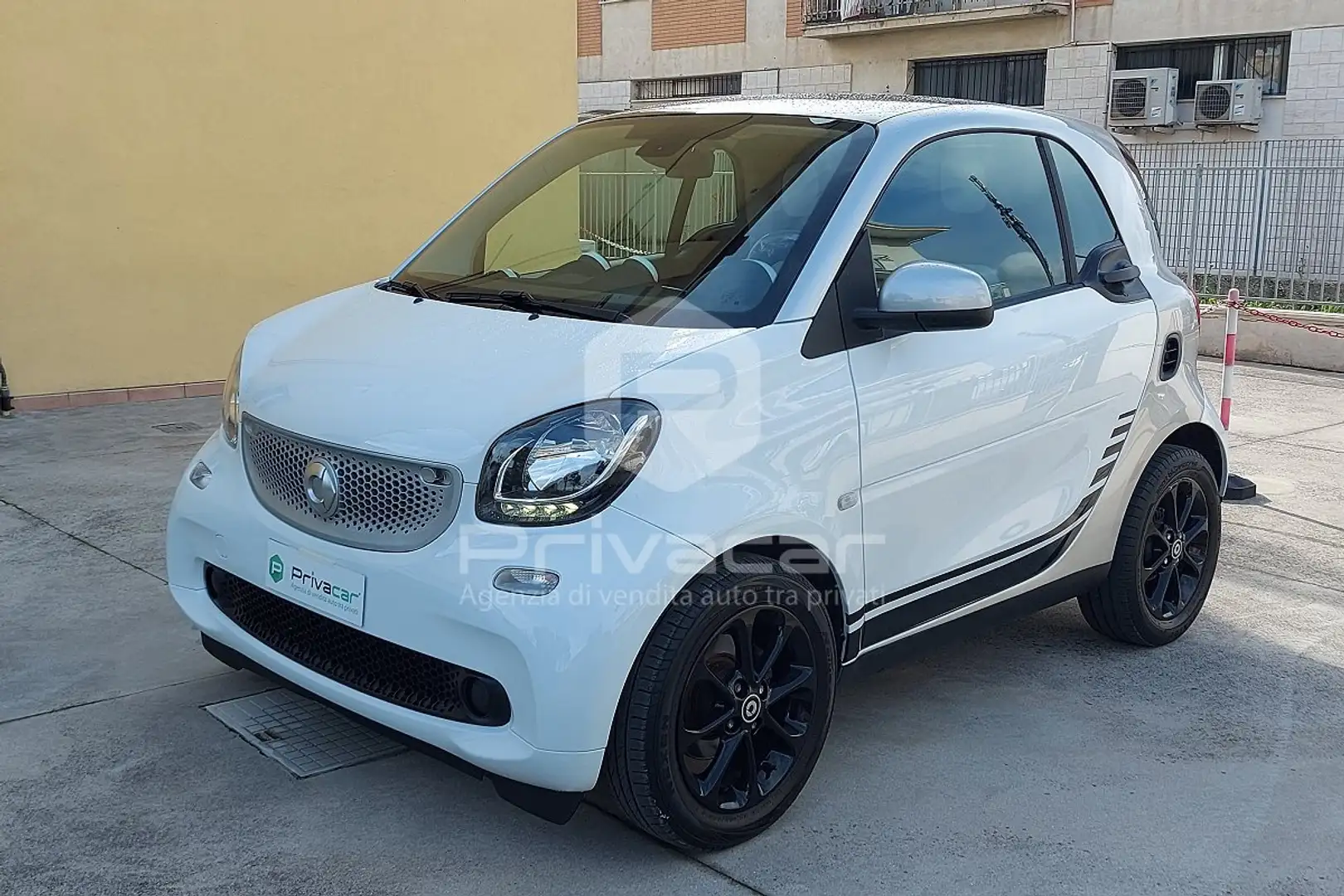 smart forTwo fortwo 70 1.0 Urban Wit - 1
