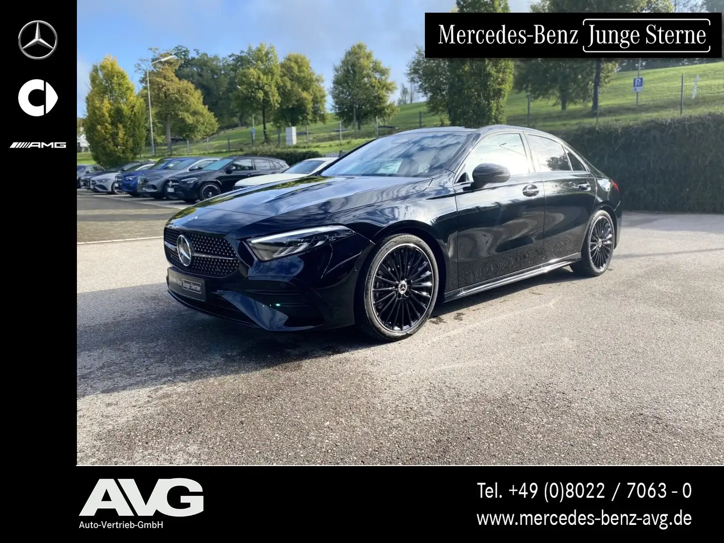 Mercedes-Benz A 220 A 220 d Lim AMG-Adv. Night 19" MBUX Kamera Ambi Schwarz - 1