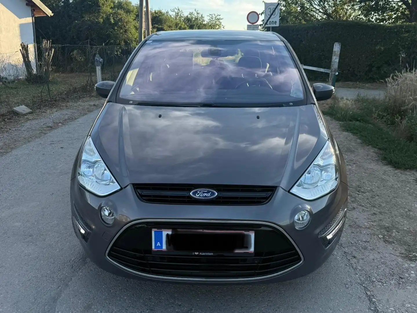 Ford S-Max S-MAX Titanium 2,0 TDCi DPF Aut. Titanium Grau - 2