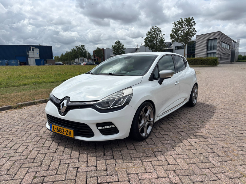 Renault Clio 1.2 GT RS — photo 2