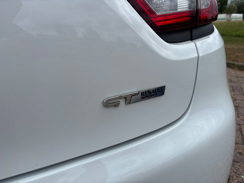 Renault Clio 1.2 GT RS — photo 8