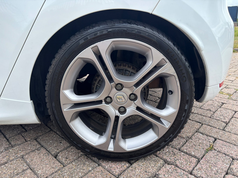 Renault Clio 1.2 GT RS — photo 7