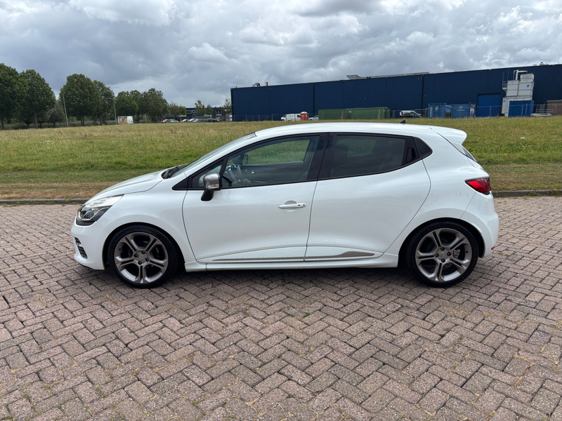 Renault Clio 1.2 GT RS — photo 6