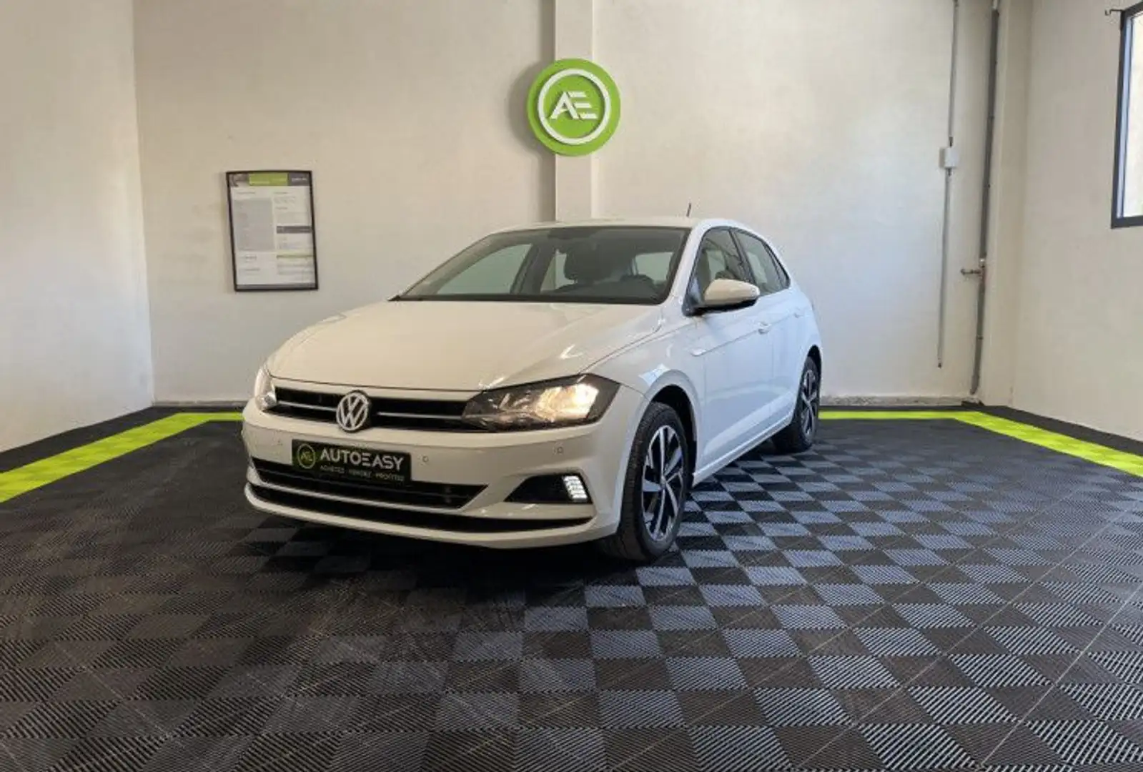 Volkswagen Polo VI 1.0 TSI 95ch Connect DSG7 Euro6d-T Blanc - 1