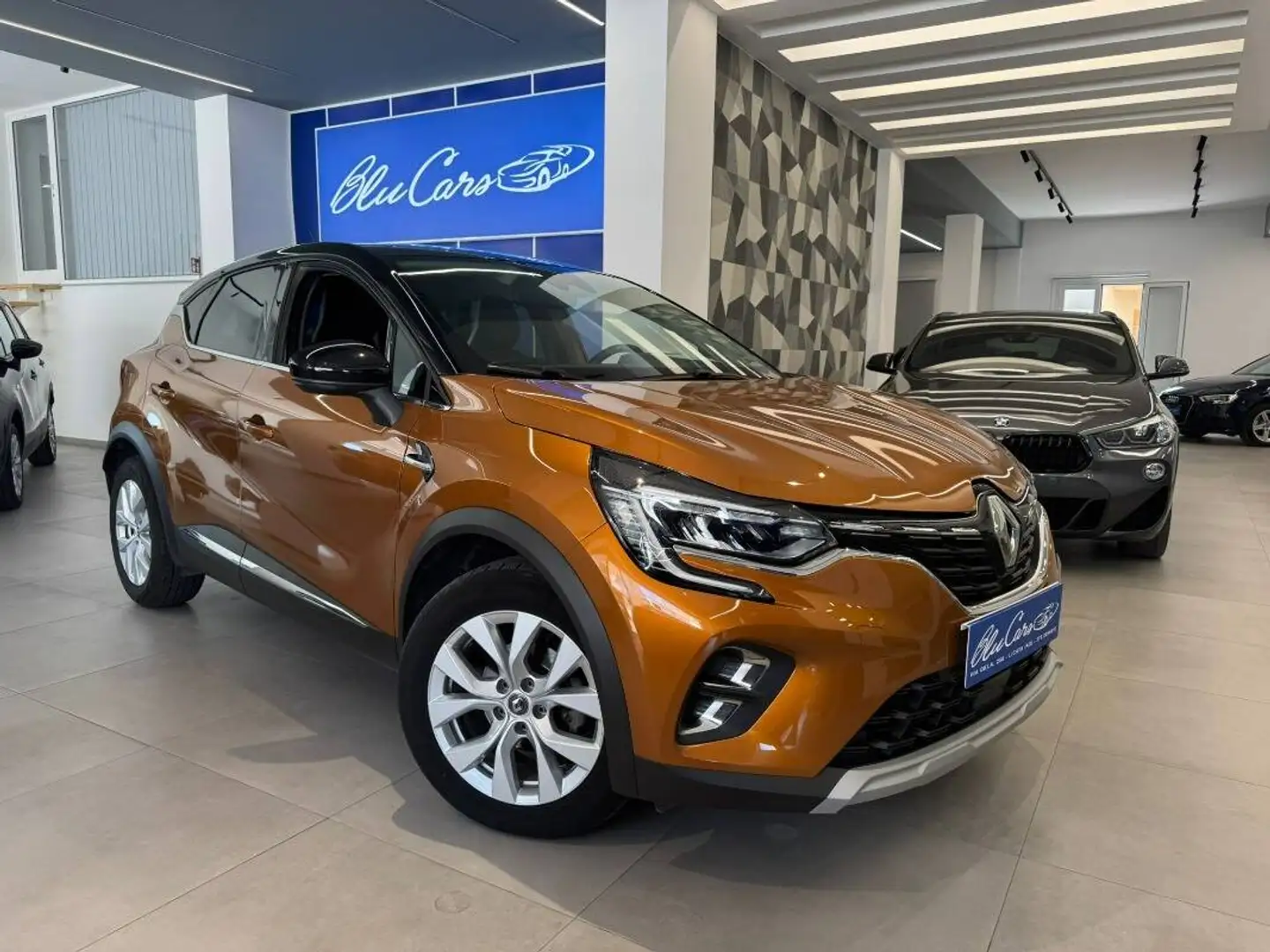 Renault Captur 1.5 blue dci Intens 115cv Bronze - 1