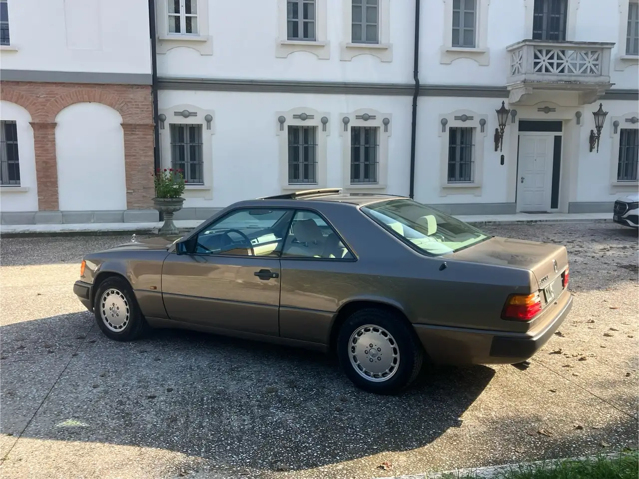 Mercedes-Benz CE 300 300, foto 6