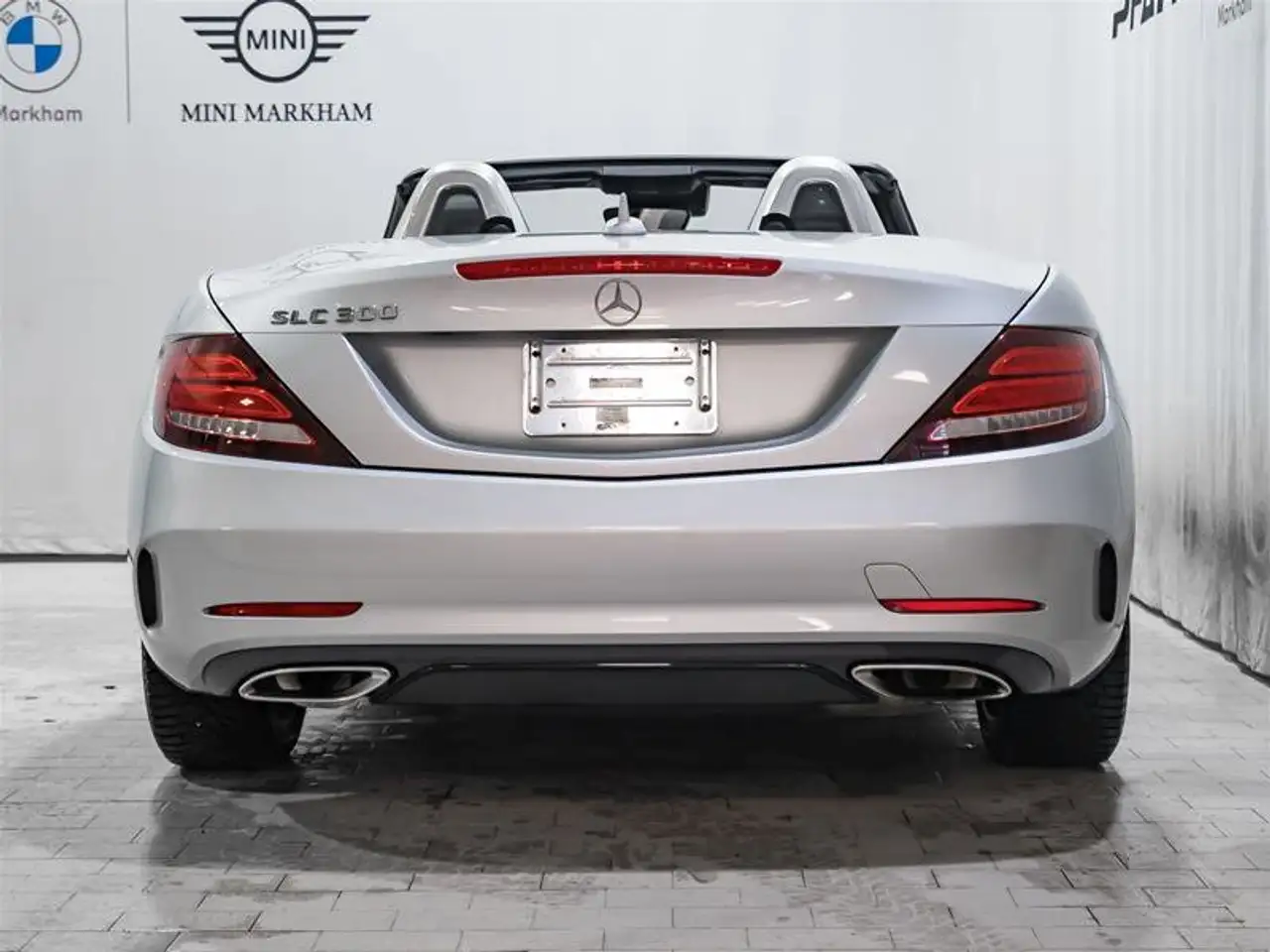 Mercedes-Benz SLC снимка Mercedes-Benz SLC