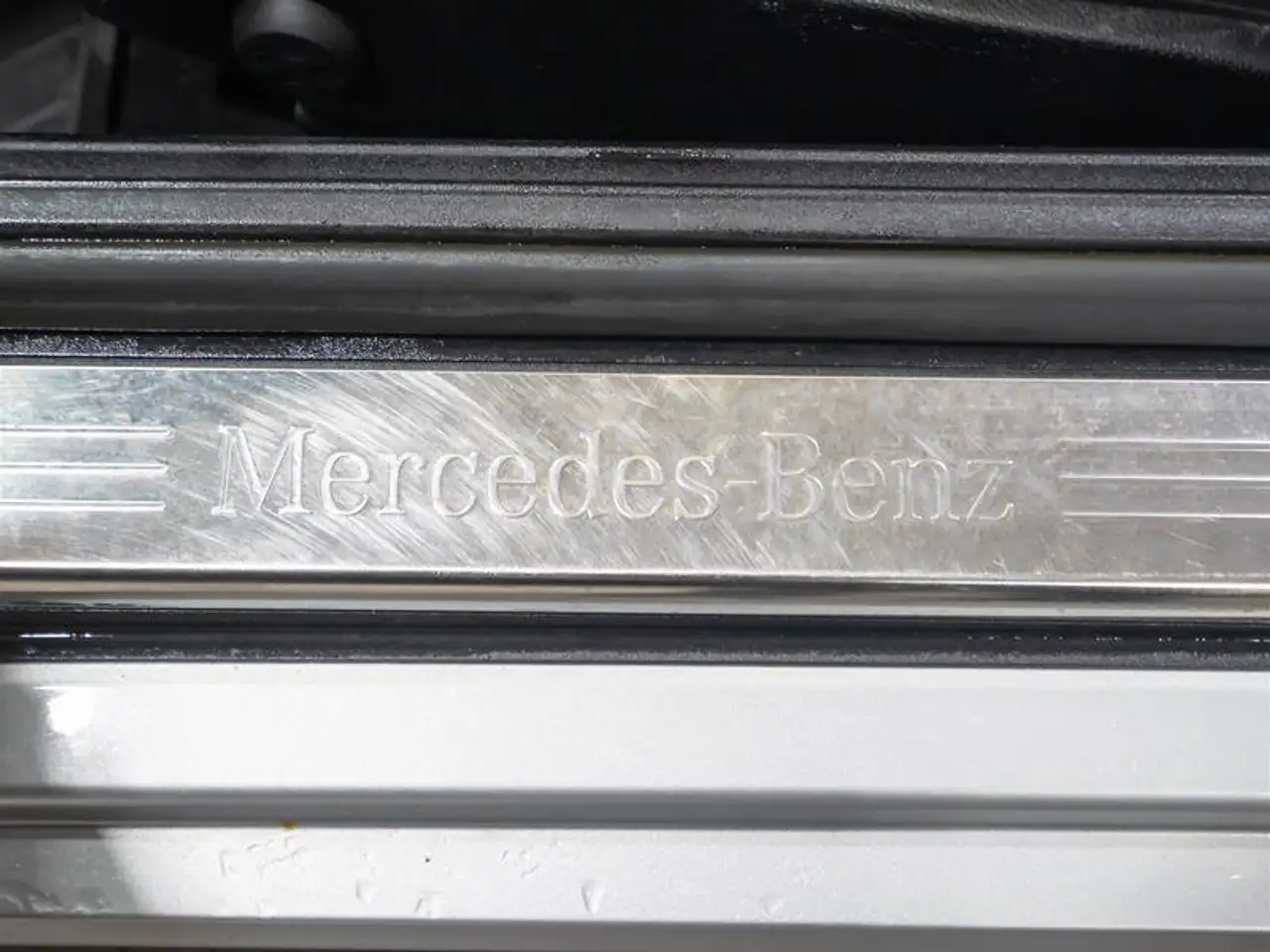 Mercedes-Benz SLC снимка Mercedes-Benz SLC