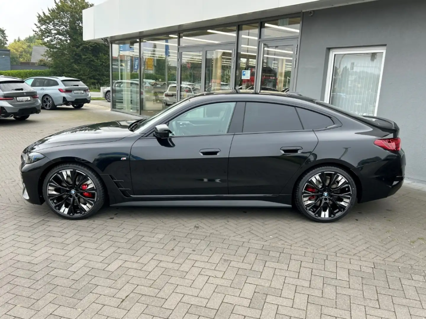 BMW 430 Gran Coupe d xDrive M Sport Sitzverst el. Driving Noir - 2
