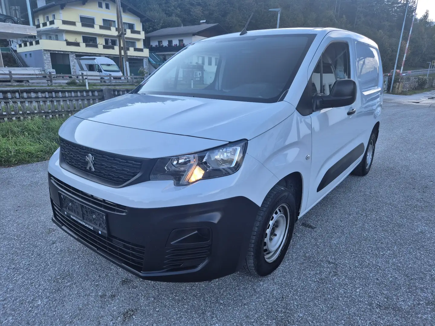 Peugeot Partner Premium L1 - 1