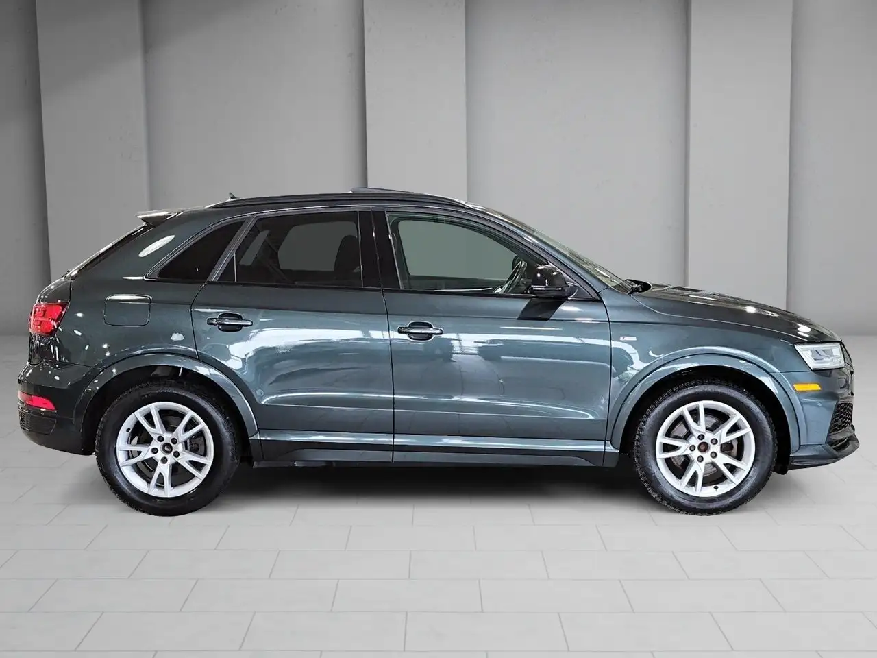 Audi Q3 fotografie Audi Q3