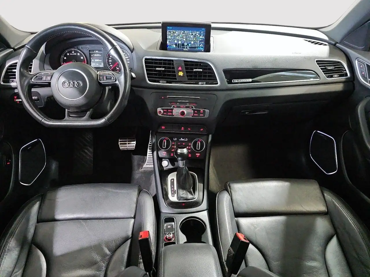 Audi Q3 fotografie Audi Q3