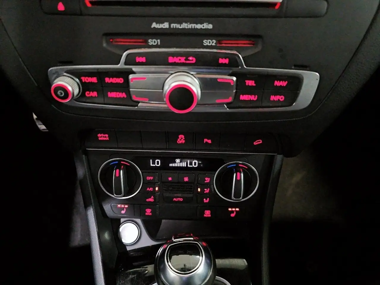 Audi Q3 fotografie Audi Q3