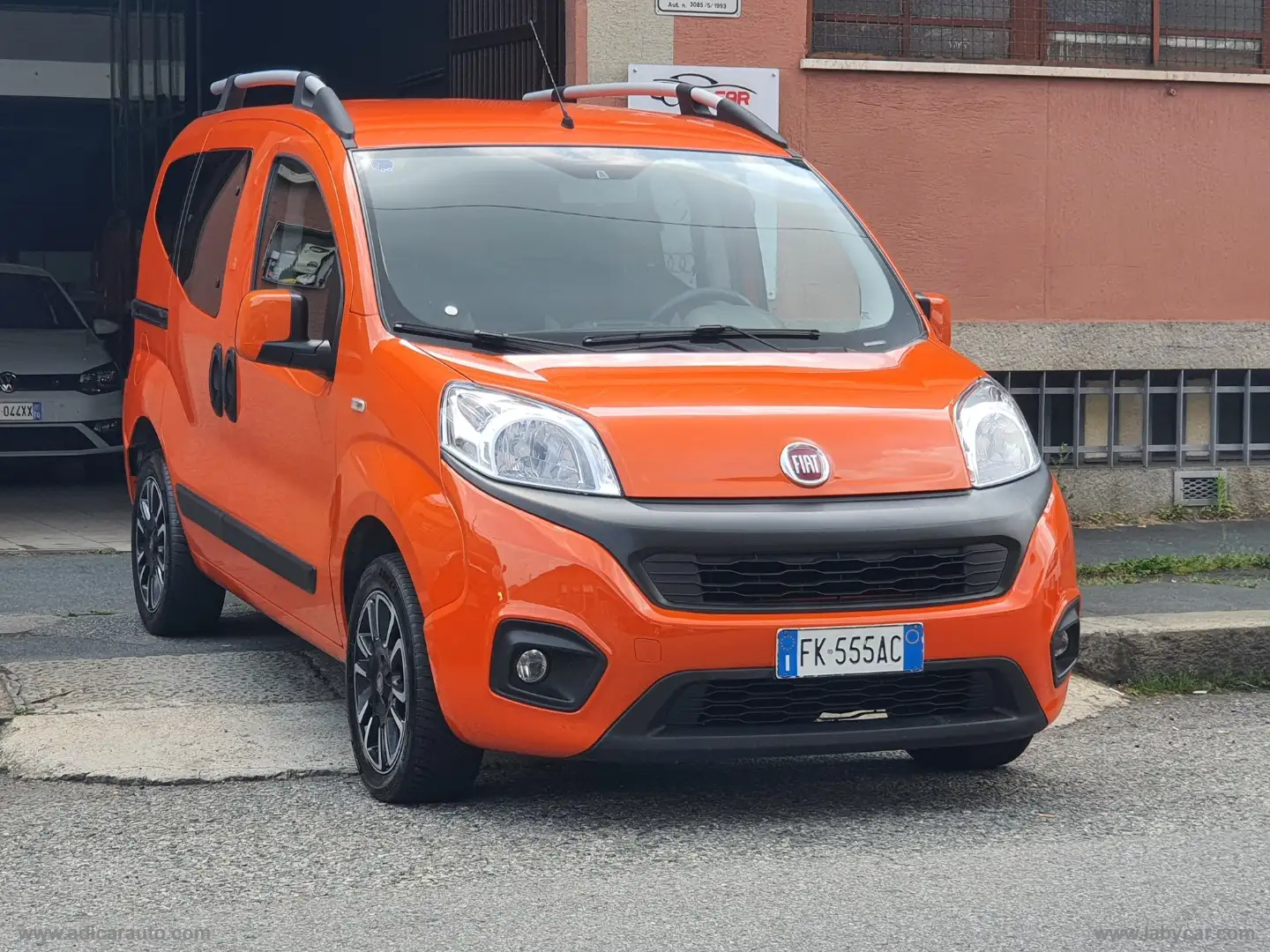 Fiat Qubo 1.4 8V 77 CV Lounge Orange - 1
