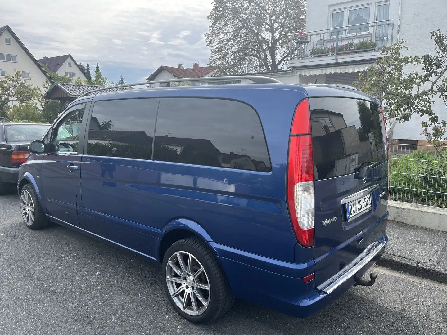 Mercedes-Benz Viano 3.0 CDI lang Automatik Trend Activity DPF Blau - 2