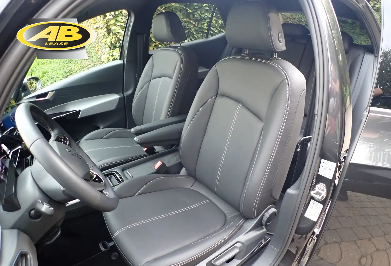 Volkswagen ID.3 PRO S +500 km 77KWH 204 HP + Leder / Cuir Gris - 2