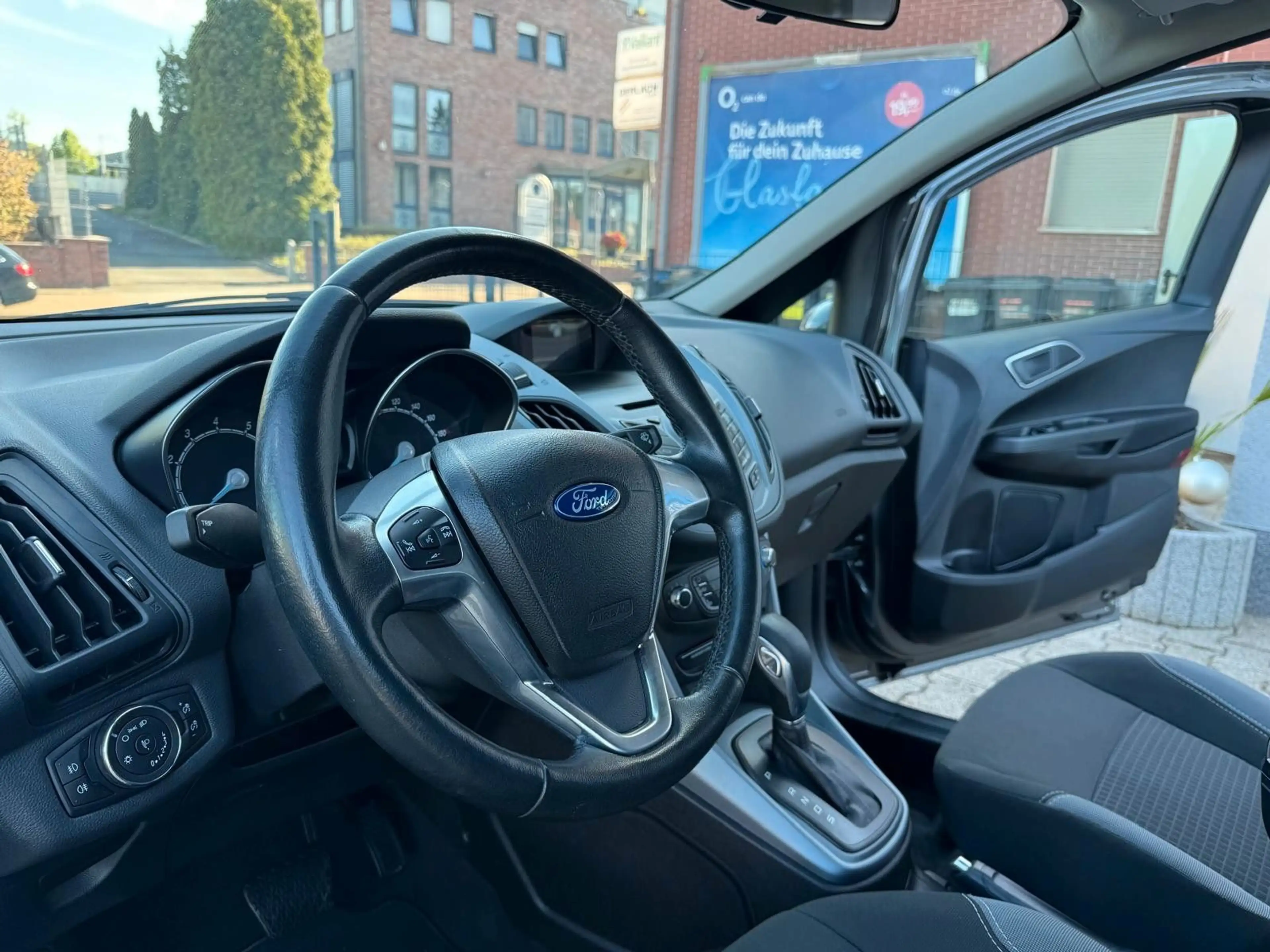 Ford B-Max B-MAX Sync Edition *Automatik* KM 56.000*PDC*SHZ — photo 12