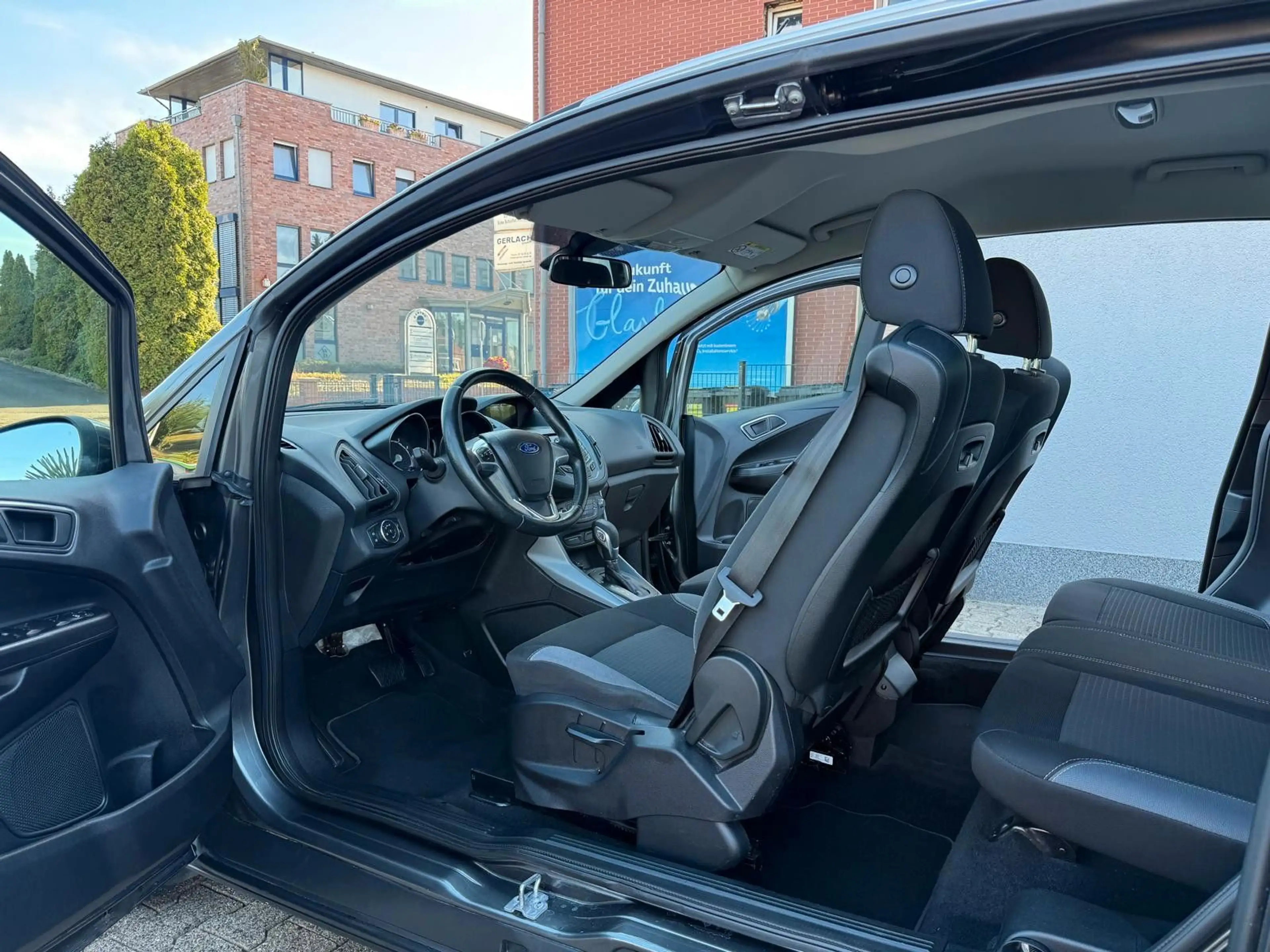Ford B-Max B-MAX Sync Edition *Automatik* KM 56.000*PDC*SHZ — photo 10