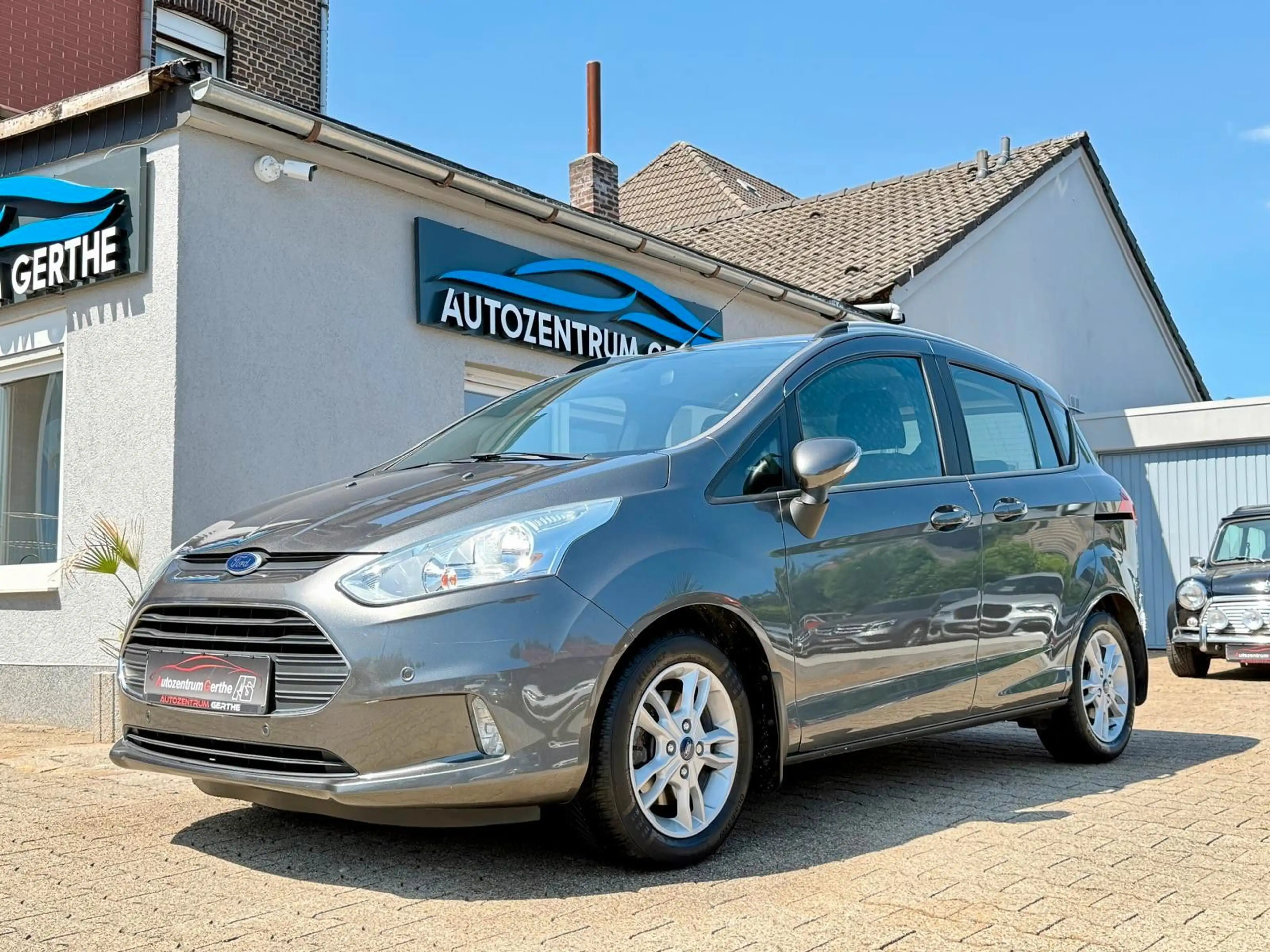 Ford B-Max B-MAX Sync Edition *Automatik* KM 56.000*PDC*SHZ — photo 2
