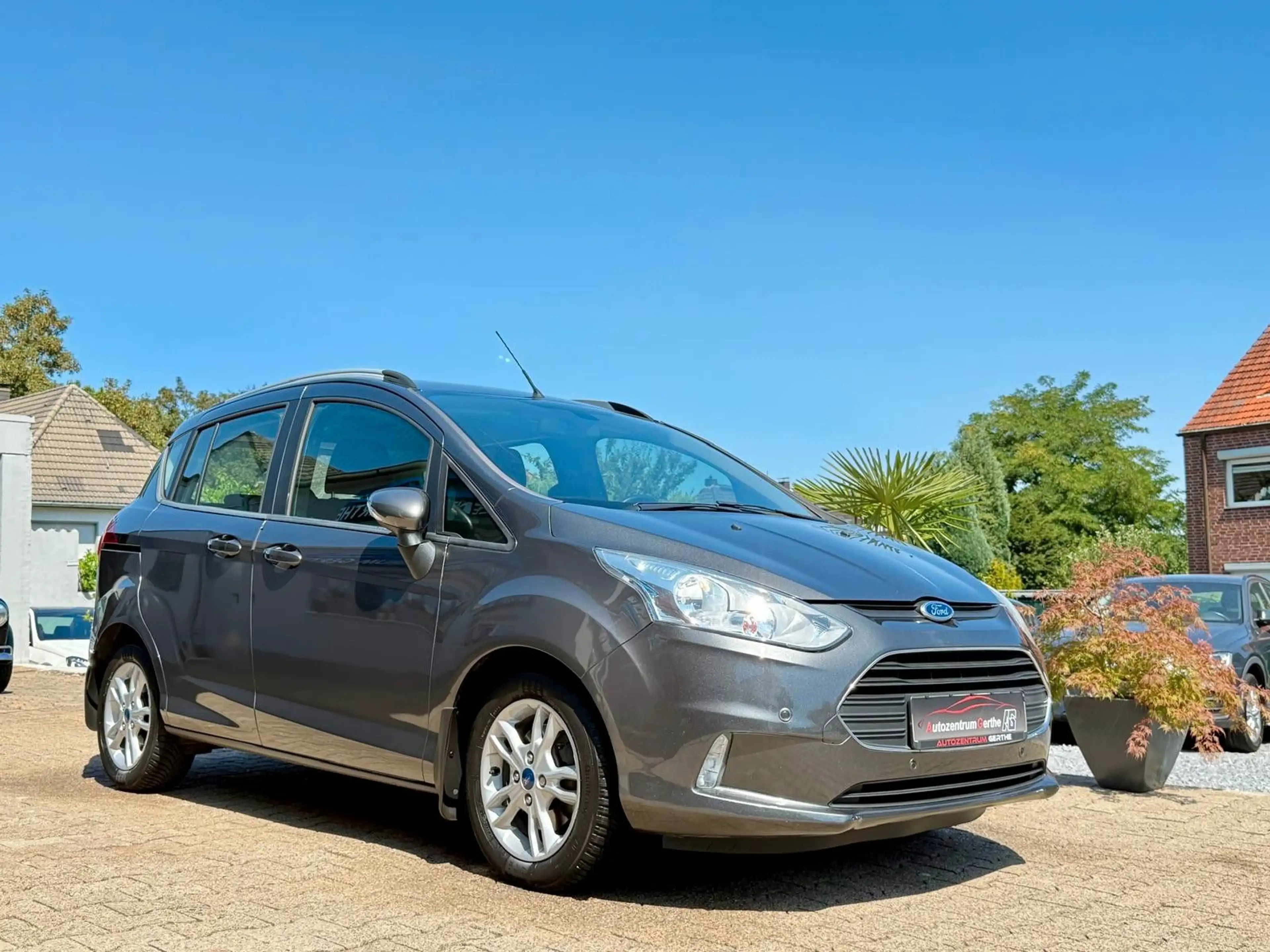Ford B-Max B-MAX Sync Edition *Automatik* KM 56.000*PDC*SHZ — photo 4