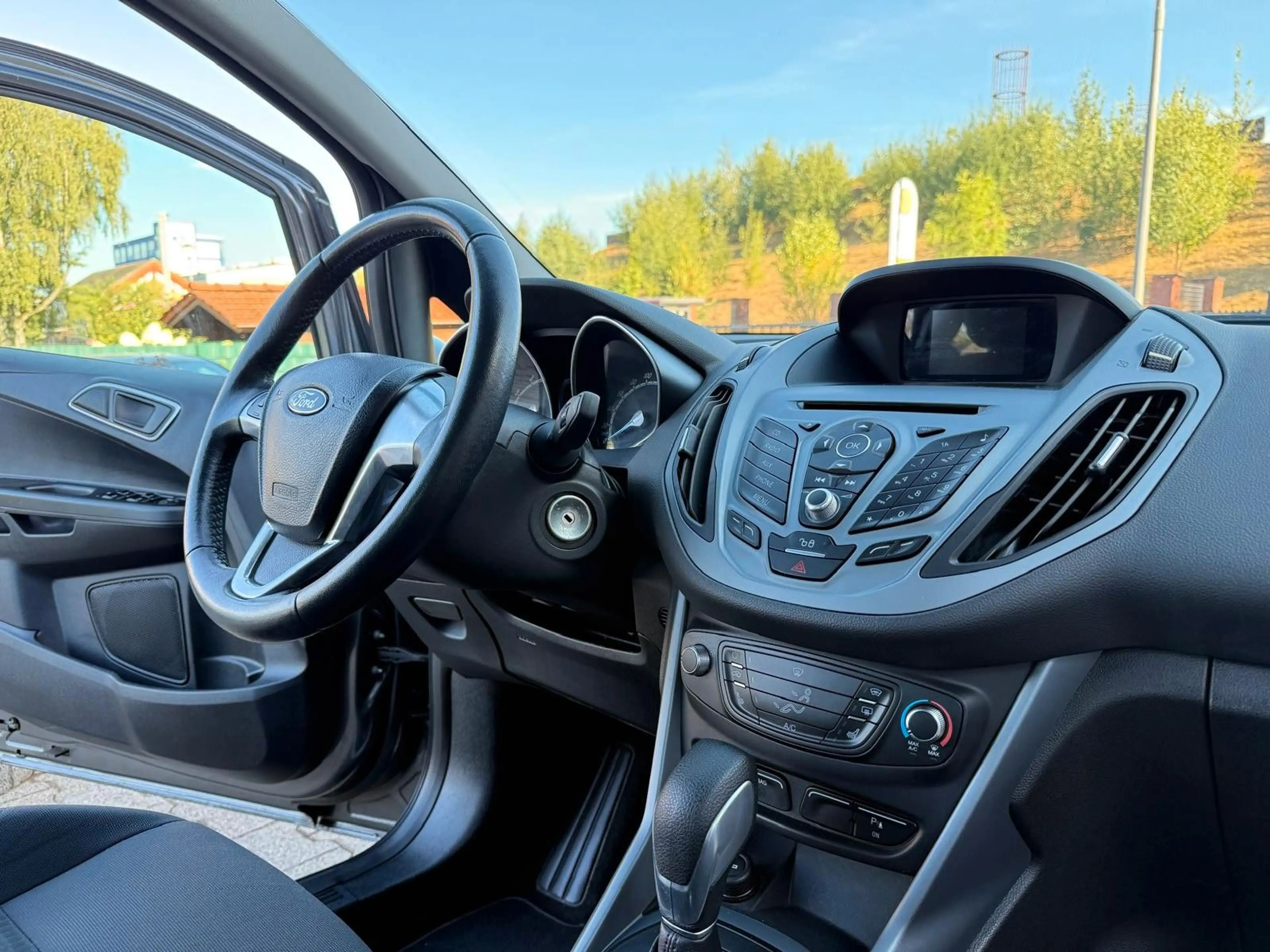 Ford B-Max B-MAX Sync Edition *Automatik* KM 56.000*PDC*SHZ — photo 9