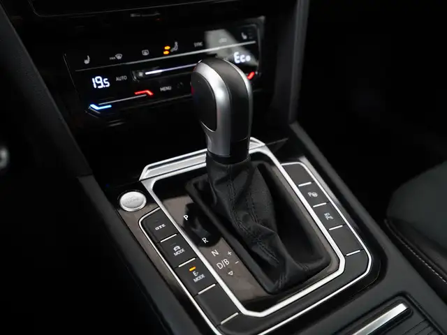 Volkswagen Arteon view 12